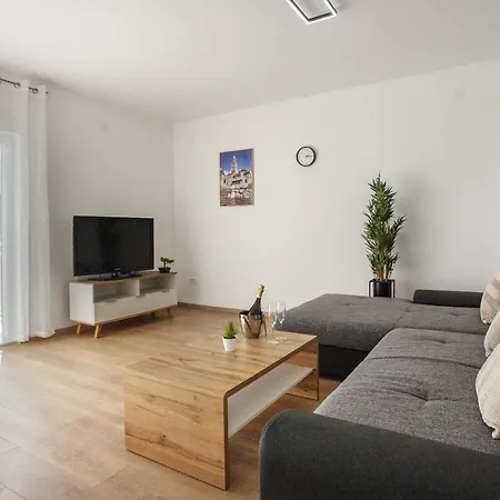 Apartment Radman Split Exterior photo
